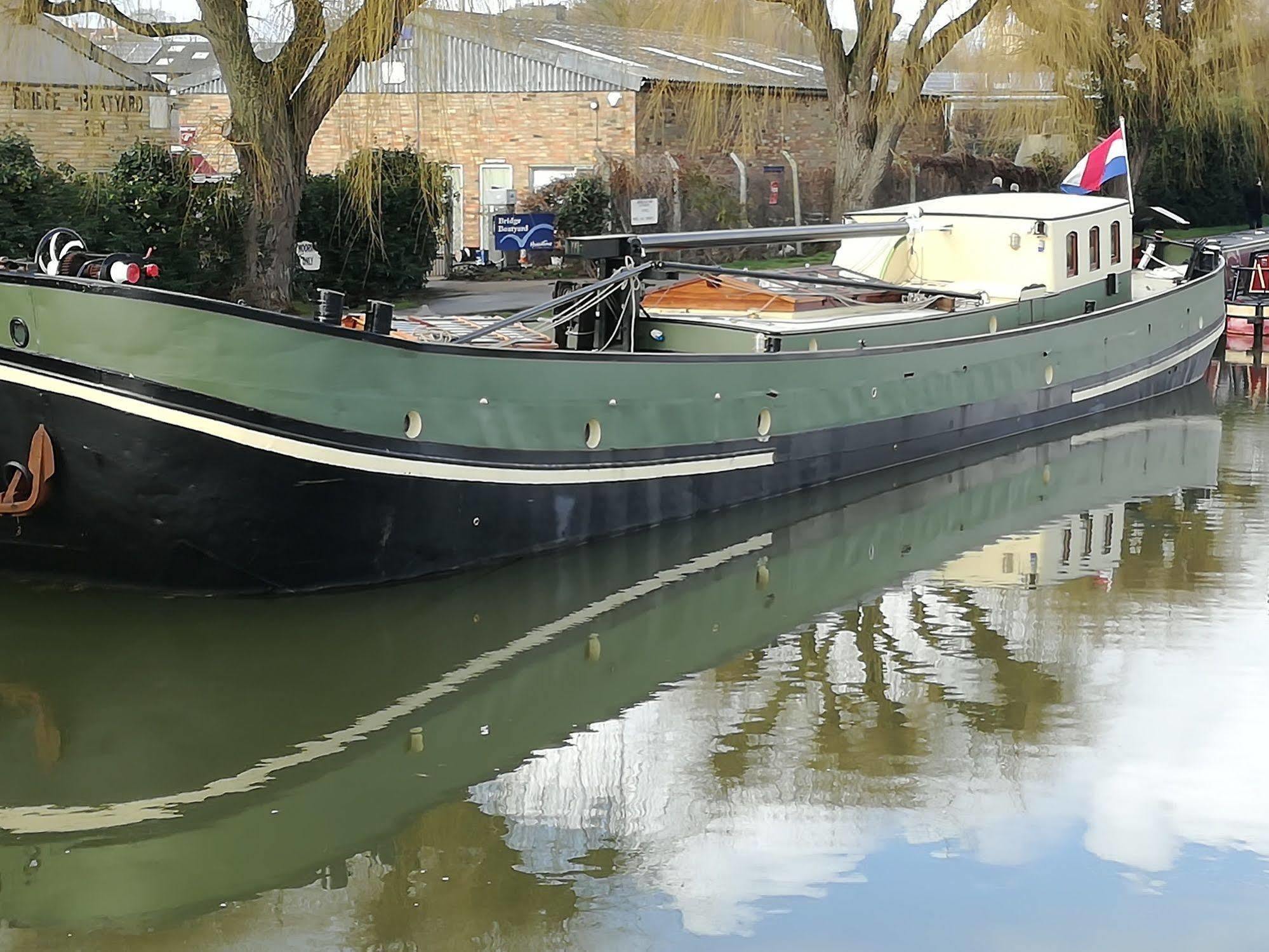 Hotel Barge Waternimf 伊利 外观 照片